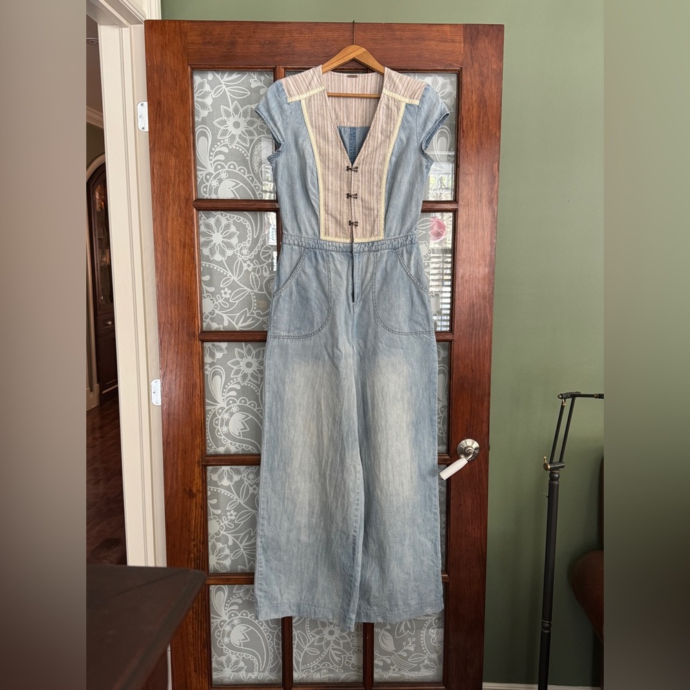 Free People Light Denim Jumpsuit!